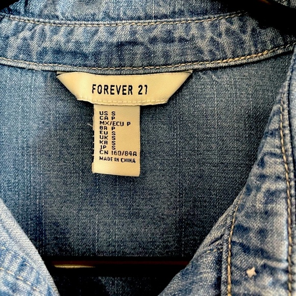 Women’s denim polo.Pre-Loved. - Picture 2 of 2